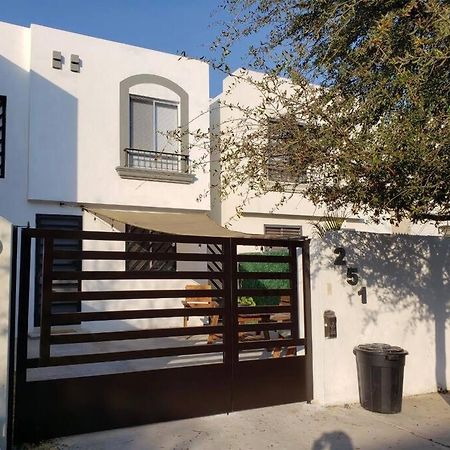 مونتيري Comfortable And Private House 2 Bedrooms Wifi Parking Free المظهر الخارجي الصورة